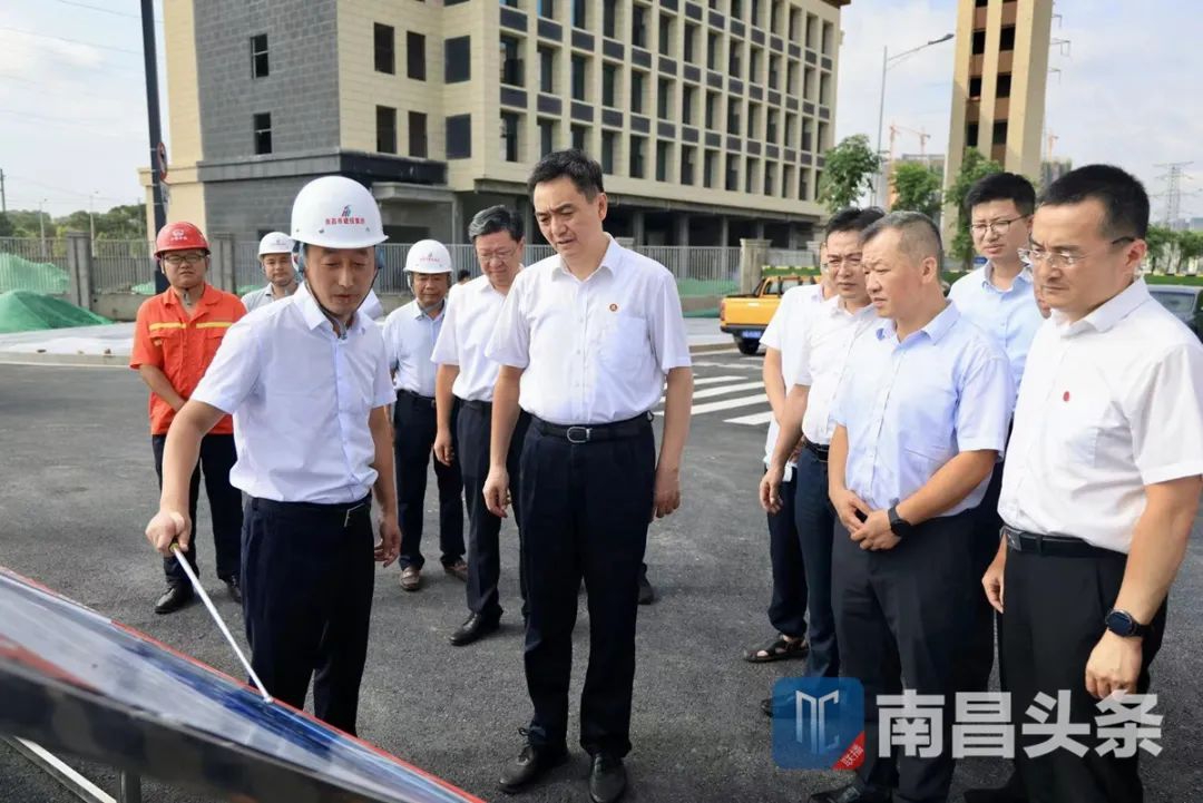 李紅軍專題調(diào)研青山湖西岸片區(qū)開發(fā)建設(shè)情況